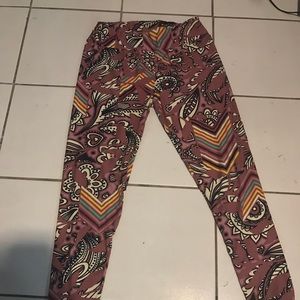 Lularoe tall and curvy leggings